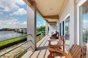 Renovated, oceanfront condo with balcony, AC & outdoor pool - snowbird-friendly