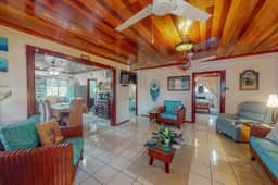 Family-friendly suite with beach access, Netflix, balcony & pool