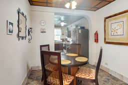 Apartment w pool, garden view, WiFi, partial AC - 1 block to the sea