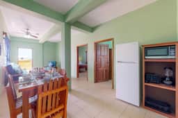 Well-located apartment with rooftop views, free WiFi, partial AC & full kitchen