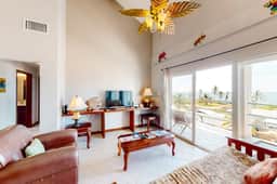 Well-Located Beachfront Apartment with Ocean View, Pool, Central AC, & WiFi