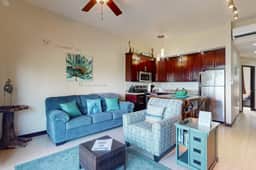 Oceanfront condo with pool, gorgeous ocean views, WiFi & partial AC