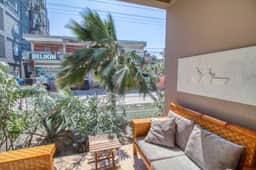 Ground-level condo w WiFi, central AC, & pool - walk to the beach