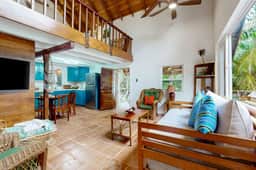 Two quiet oceanfront cabanas villa w private beach, dock, hammock, ocean view & WiFi