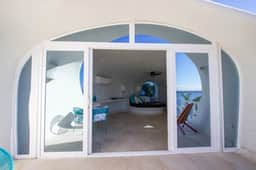Unique waterfront studio with AC, pool, bikes, & kayaks