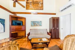 Oceanfront retreat with water view, pool, AC & free WiFi - easy beach access