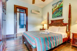 Romantic Suite on Riverfront Property with WiFi, AC & On-Site Pool & Dining