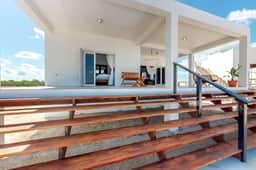 Waterfront home in a quiet area with amazing views, pool, lanai & hammock