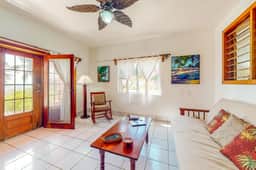 Romantic beachfront getaway with ocean views, pool, WiFi & partial AC