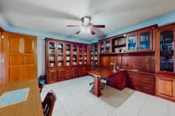 Roomy Casita - Shared Pool - Free High-Speed WiFi, AC