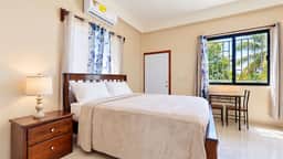 Cozy Dangriga Coastal Getaway with AC, In-Unit Laundry & Full Kitchen - Image 2