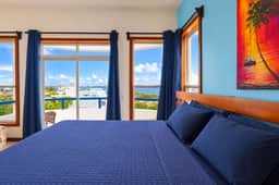 Private Island Penthouse at Brahma Blue, San Pedro - Image 2