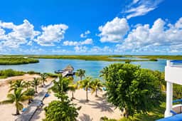 Private Island Penthouse at Brahma Blue, San Pedro - Image 3