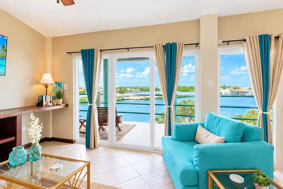 Renovated Lagoon View Condo with Pool in San Pedro - Image 1