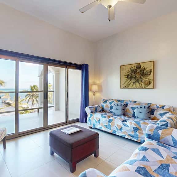 Serene oceanfront condo with shared pool, ocean view, WiFi, & partial AC - Image 1