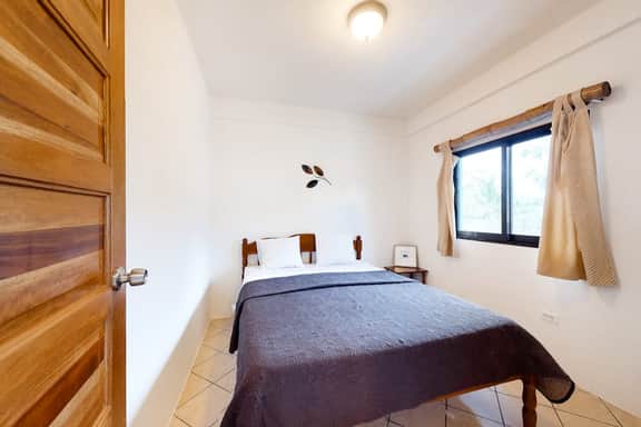 Island Paradise Suite with WiFi, Partial AC & Pool, Rooftop Patio & BBQ Area