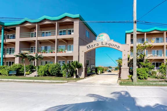 Renovated 2BR with Sunset Views at Mara Laguna