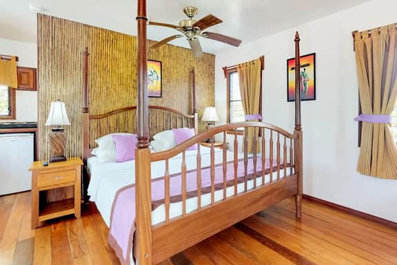 Cabana with WiFi and a shared pool, patio area, and grill - walk to the beach