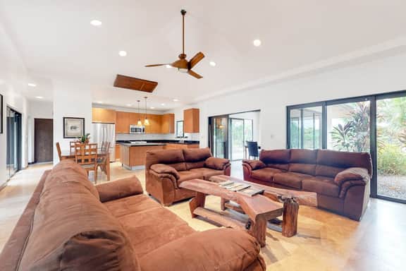 Off-grid oasis with private pool, patio, grill & partial AC