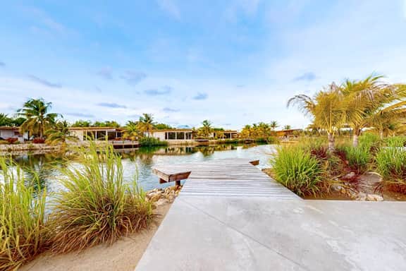 Waterfront villa with private pool, furnished deck & gas grill