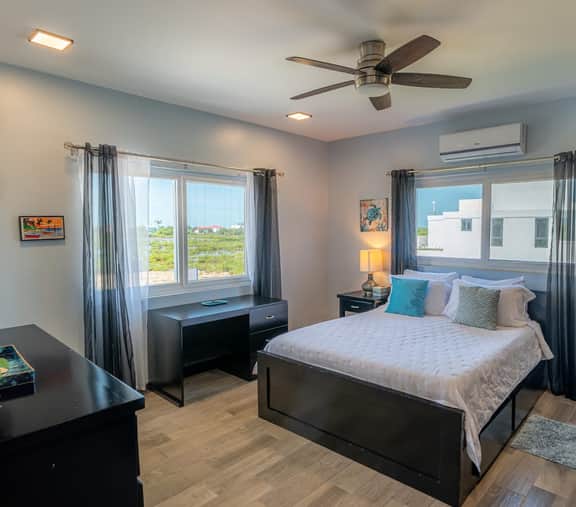 Amazing 2 story oceanfront house with pool, balcony, central AC, & WD