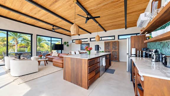 Lagoonfront 3BR Villa at Seabird 16 - Pool & Dock - Image 5