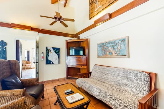 Oceanfront retreat with water view, pool, AC & free WiFi - easy beach access