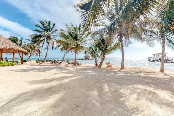 Ocean-view condo with pool, immediate beach access & partial AC